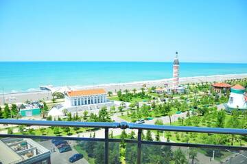 Люкс с панорамным видом на море в  Rock Hotel First Line